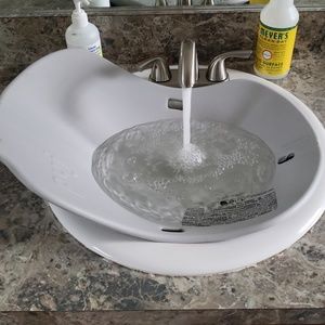 Puj Flyte compact baby bath